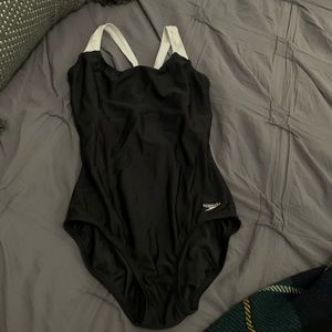 Women’s SPEEDO one piece swimsuit